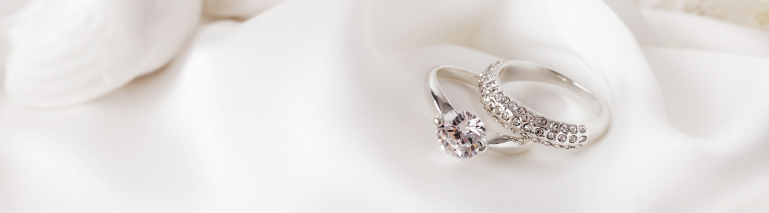 香港結婚預算, 2026結婚開支, 小資婚禮慳錢攻略, 婚禮預算表, 結婚開支一覽, 婚宴酒席價格, 婚戒預算, 貸款, 結婚慳錢, 結婚預算爆煲點算, 結婚貸款, RELOAN免TU貸款, 婚禮慳錢方法, 婚展優惠, 結婚懶人包, RELOAN, 理財投資, 結婚理財