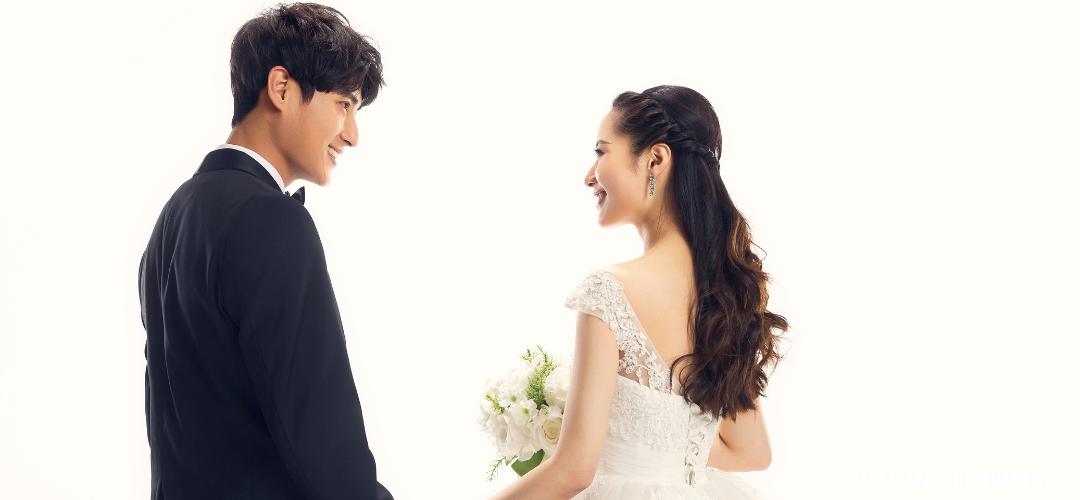 香港結婚預算, 2026結婚開支, 小資婚禮慳錢攻略, 婚禮預算表, 結婚開支一覽, 婚宴酒席價格, 婚戒預算, 貸款, 結婚慳錢, 結婚預算爆煲點算, 結婚貸款, RELOAN免TU貸款, 婚禮慳錢方法, 婚展優惠, 結婚懶人包, RELOAN, 理財投資, 結婚理財